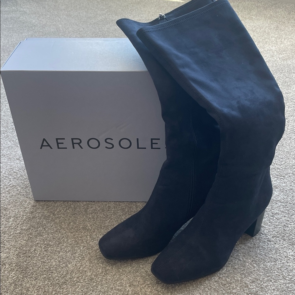 AEROSOLES Women's Navy Suede Heeled Boots